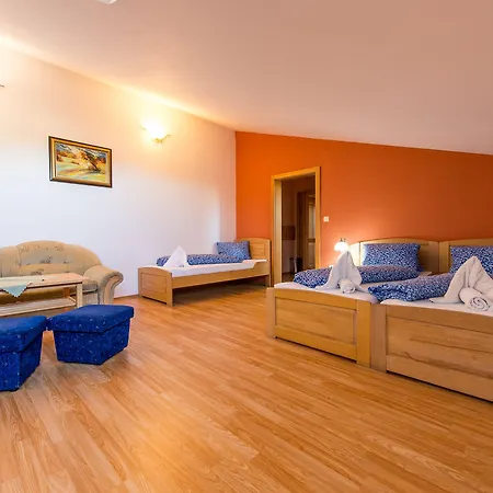 Euforia Szálloda 3*